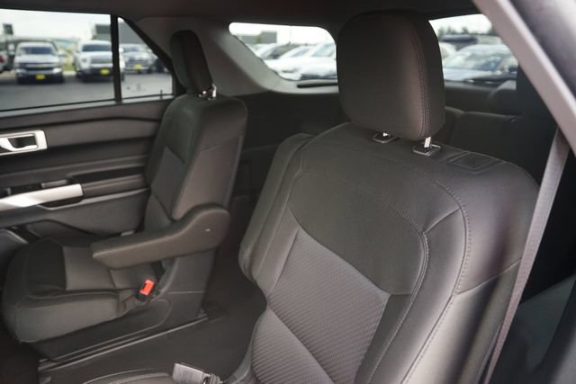 Certified 2022 Ford Explorer XLT RWD image 13