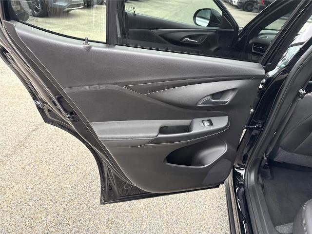 Used 2024 Buick Envista Avenir image 27