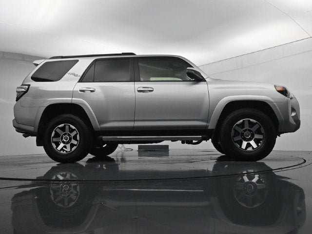 Used 2023 Toyota 4Runner TRD Off-Road Premium w/ Moonroof Package AWD/4WD image 41