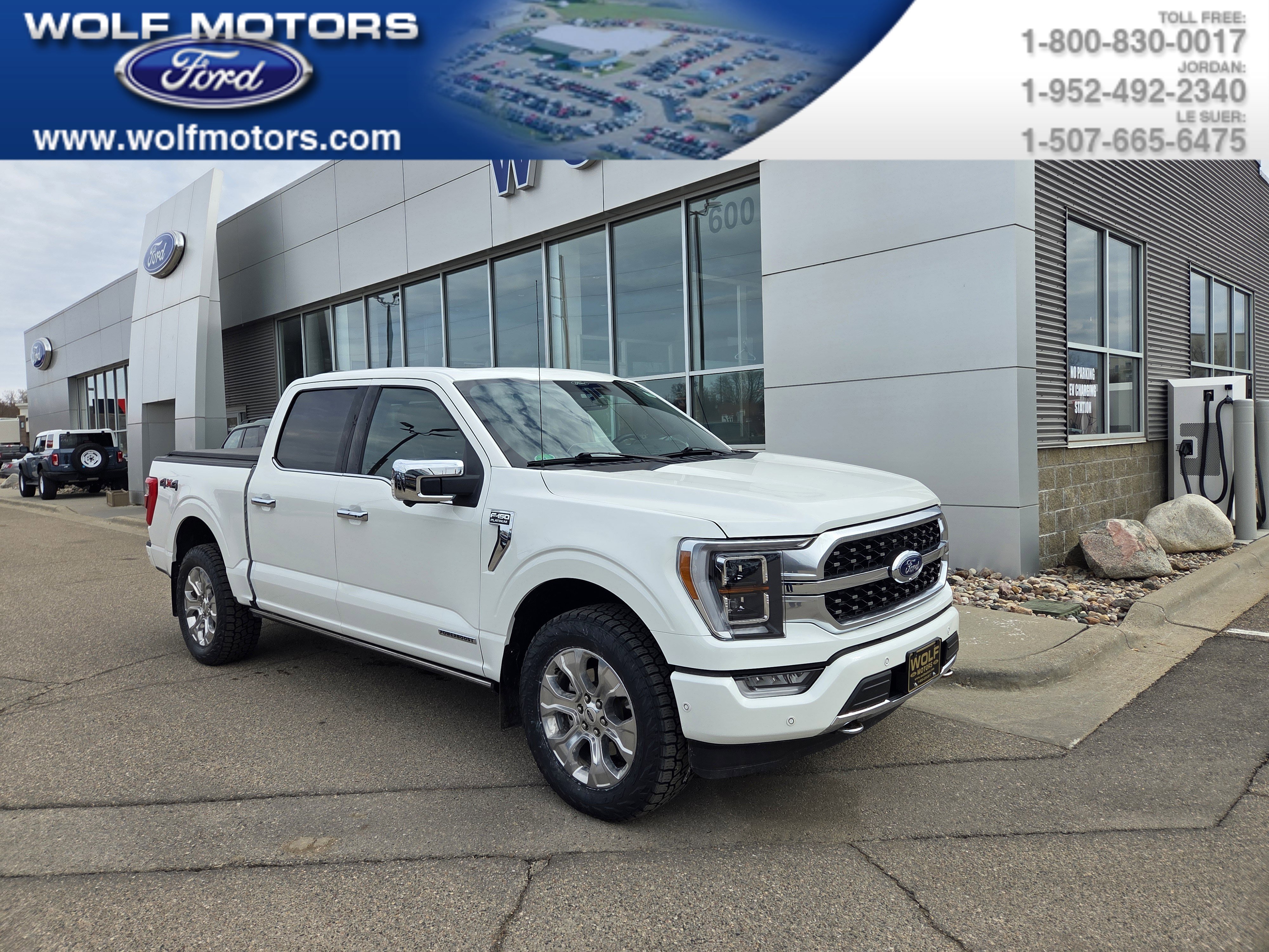 Certified 2022 Ford F150 Platinum w/ Equipment Group 701A High AWD/4WD image 1