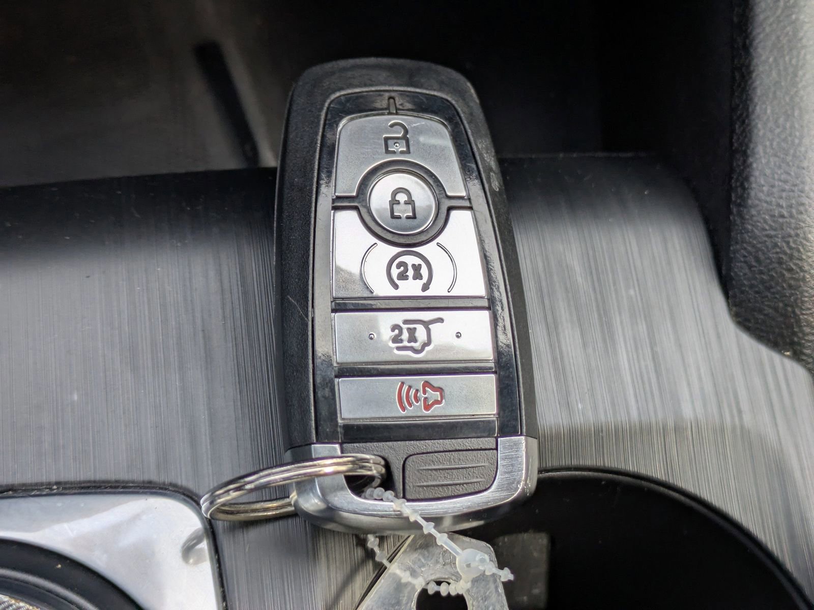 Certified 2023 Ford Escape ST-Line Elite image 33