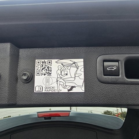 Used 2021 Toyota Highlander Limited image 18