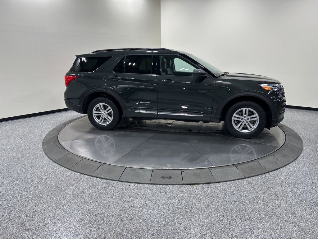 Certified 2023 Ford Explorer XLT w/ Equipment Group 202A image 6