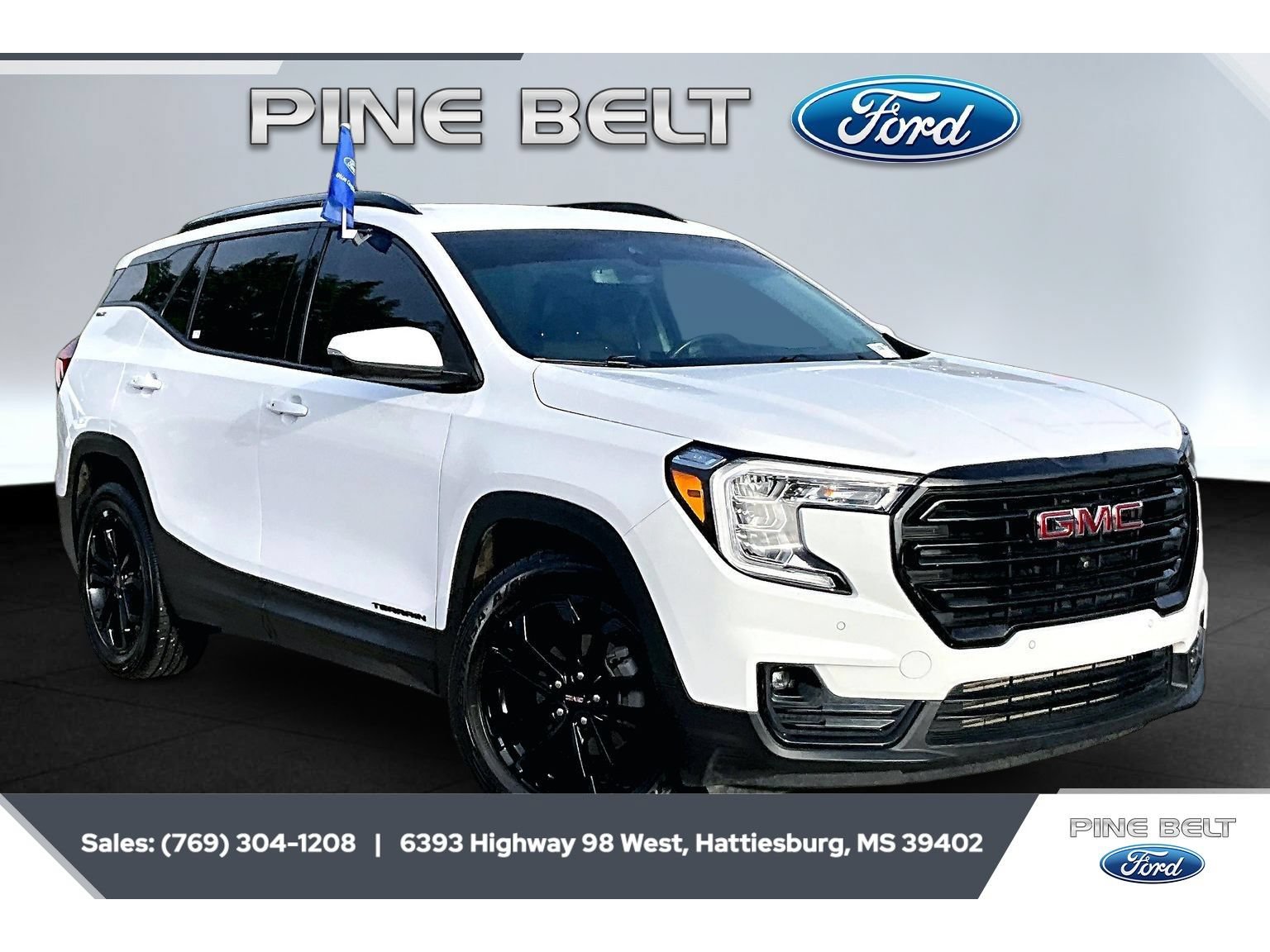 Used 2022 GMC Terrain SLT w/ Tech Package