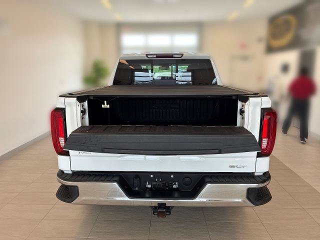 Used 2024 GMC Sierra 1500 SLT w/ SLT Convenience Package AWD/4WD image 9
