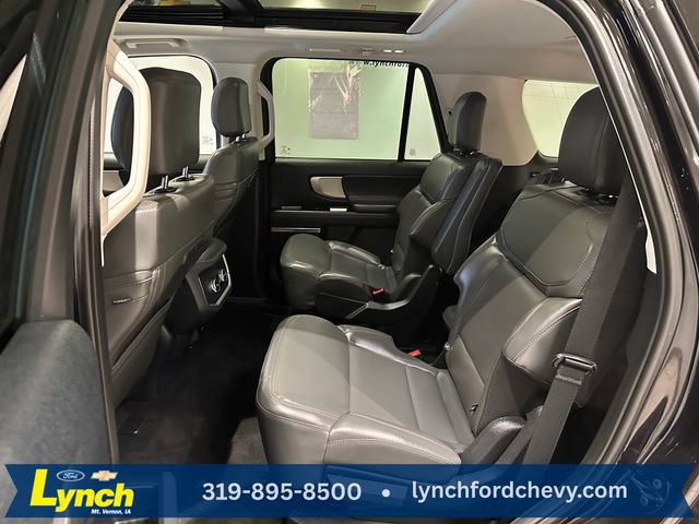 Certified 2025 Ford Expedition Active AWD/4WD image 18