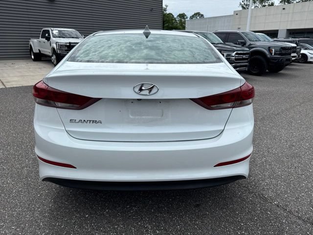 Used 2017 Hyundai Elantra Limited w/ Limited Ultimate Package 05 FWD image 8