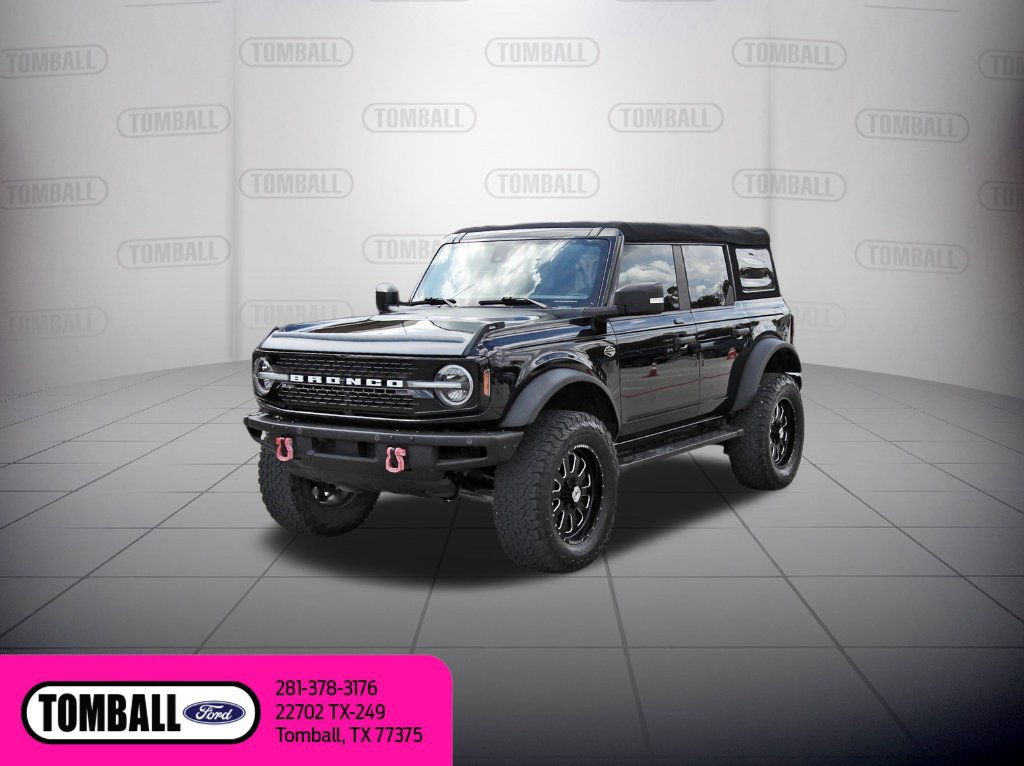 Certified 2022 Ford Bronco Wildtrak AWD/4WD image 3
