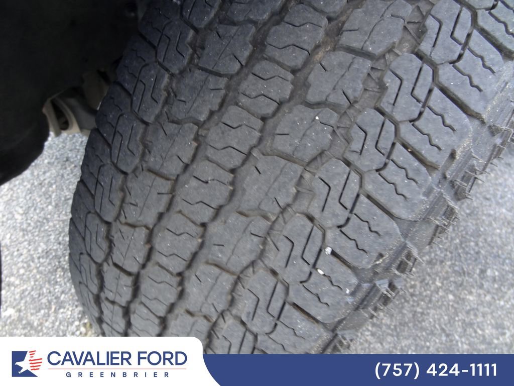 Used 2024 Jeep Grand Cherokee Trailhawk w/ Advanced Protech Group II AWD/4WD image 60