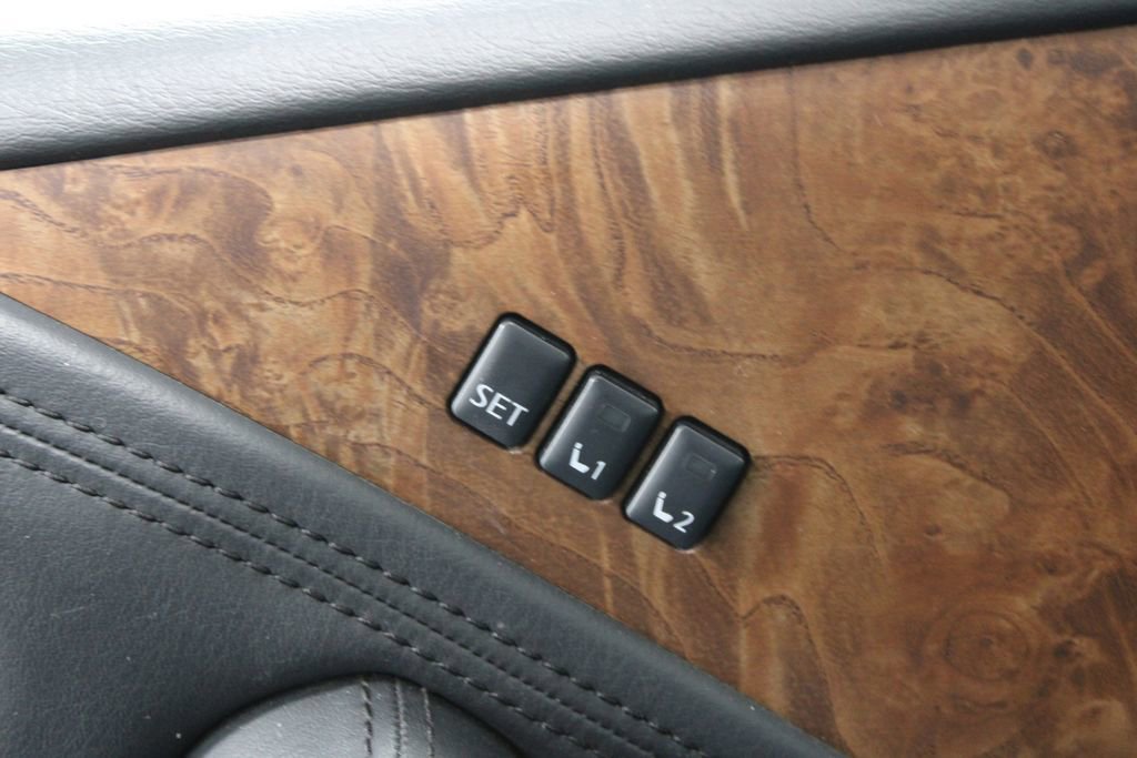 Used 2024 Nissan Armada SL image 45