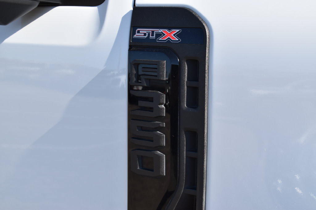 Certified 2025 Ford F350 XL w/ STX Appearance Package AWD/4WD image 7