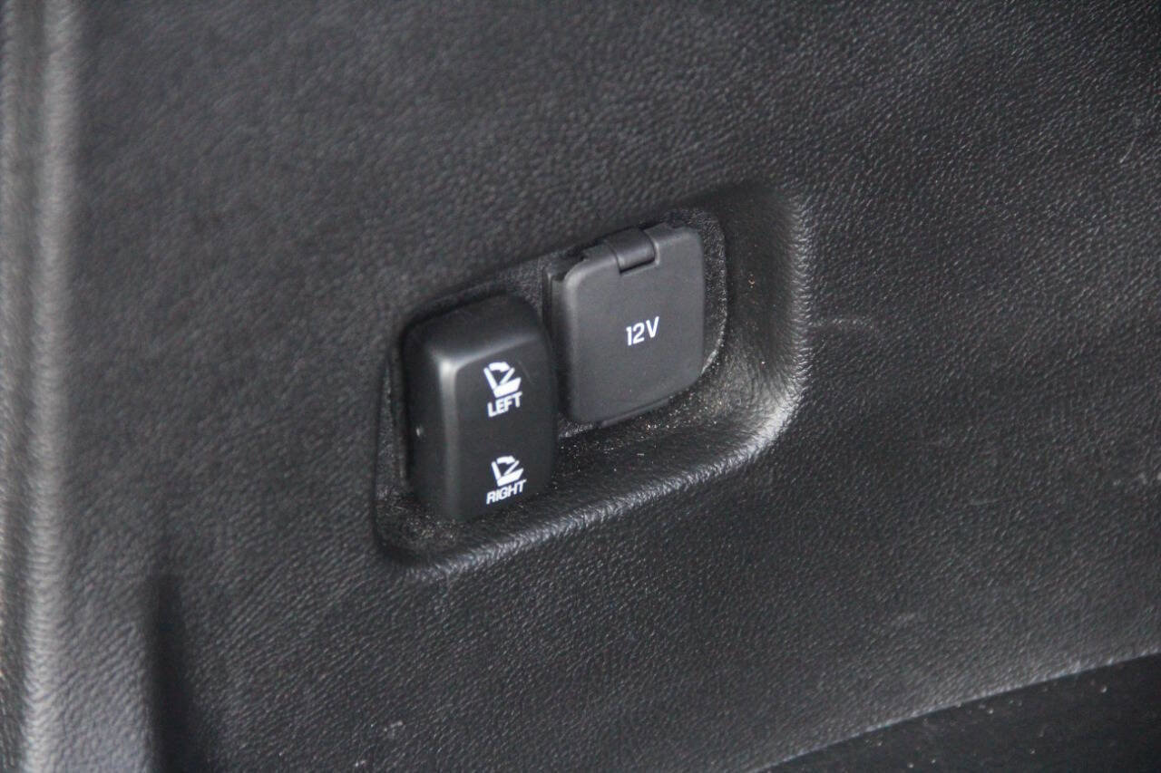 Certified 2023 Ford Edge SEL image 11