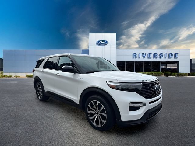 Certified 2022 Ford Explorer ST-Line w/ Class IV Trailer Tow Package