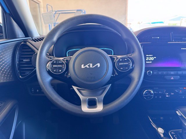 Used 2025 Kia Soul S FWD image 14