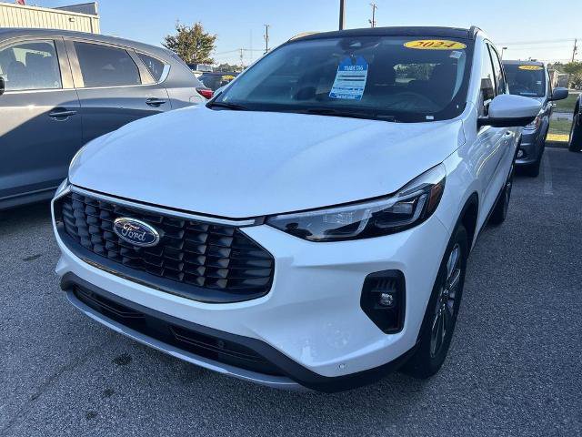 Certified 2024 Ford Escape Platinum w/ Premium Technology Package AWD/4WD image 6