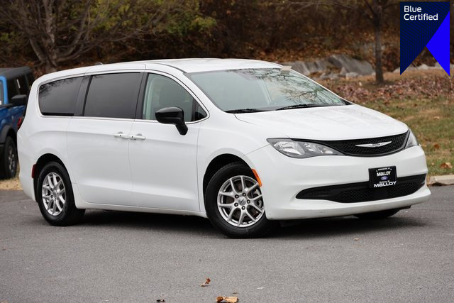 Used 2024 Chrysler Voyager LX