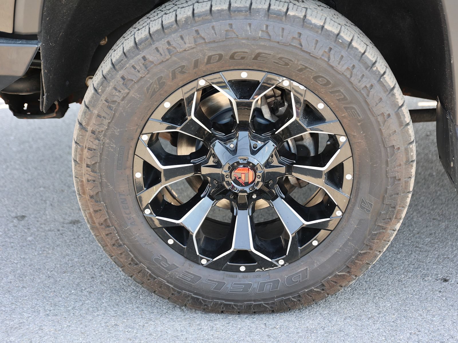 Used 2022 Chevrolet Silverado 2500 LTZ w/ LTZ Plus Package AWD/4WD image 19