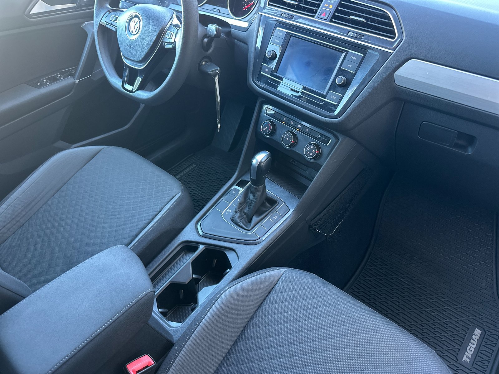 Used 2018 Volkswagen Tiguan S FWD image 18