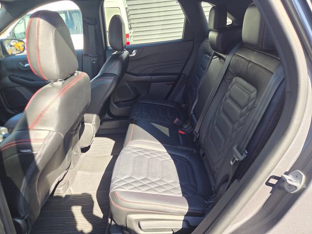 Certified 2023 Ford Escape ST-Line Elite w/ Premium Technology Package AWD/4WD image 17