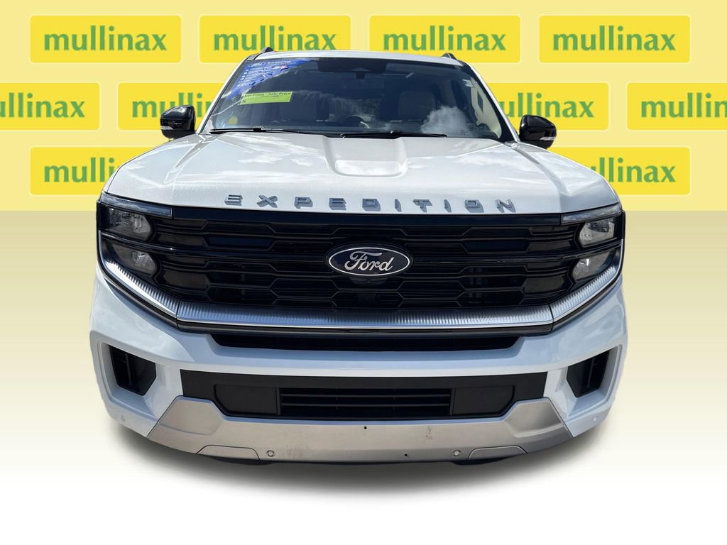 Certified 2025 Ford Expedition Max Platinum image 12