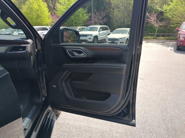 Used 2023 Chevrolet Tahoe High Country image 35