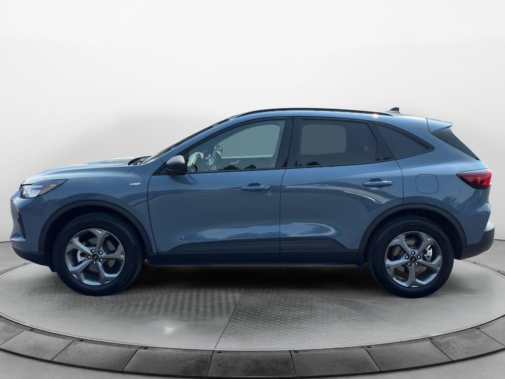 Certified 2026 Ford Escape ST-Line AWD/4WD image 3