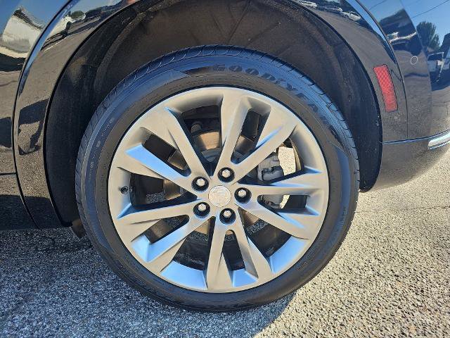 Used 2021 Buick Envision Avenir w/ Technology Package II AWD/4WD image 34