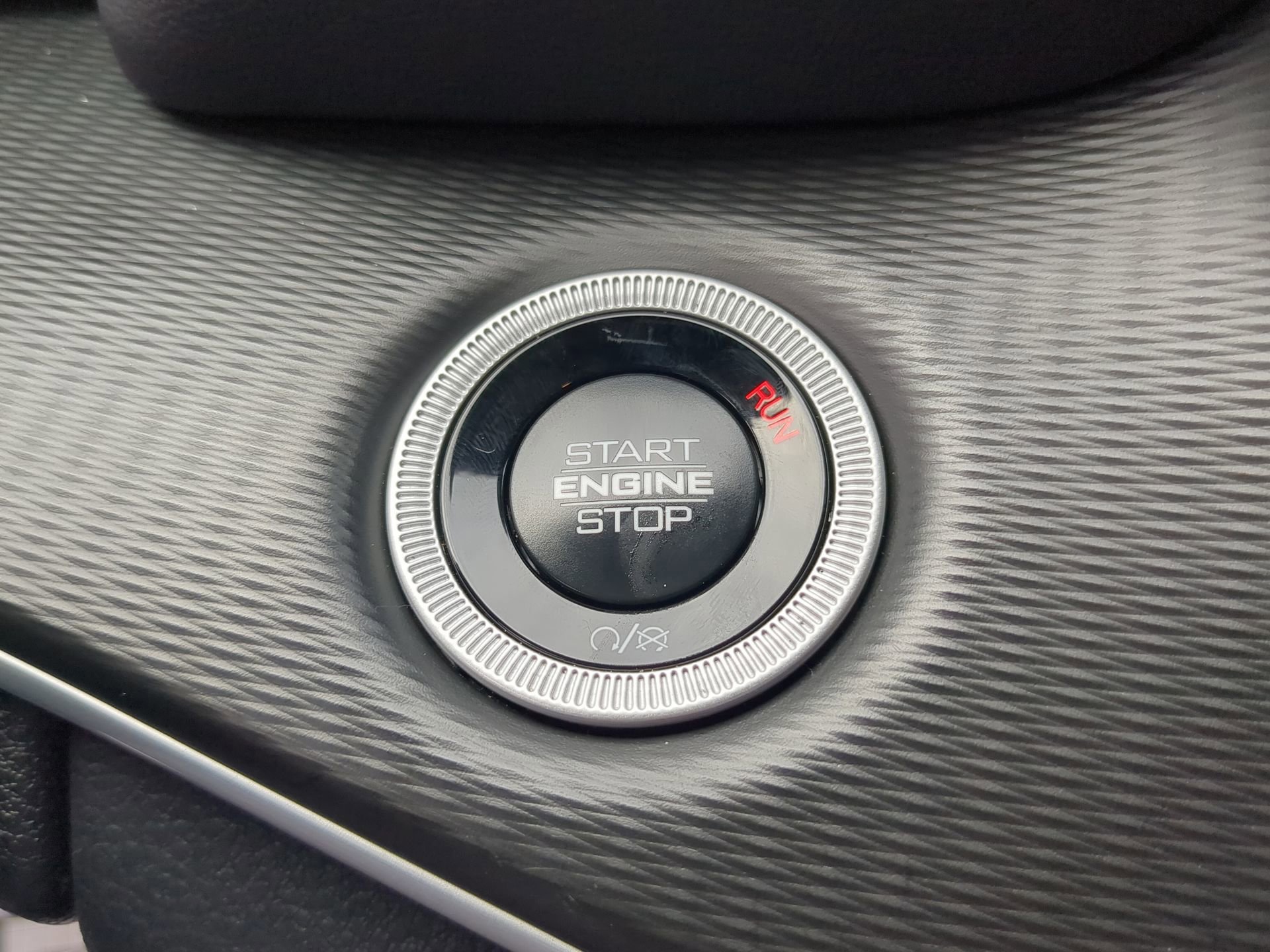 Used 2025 Jeep Grand Cherokee L Altitude image 59