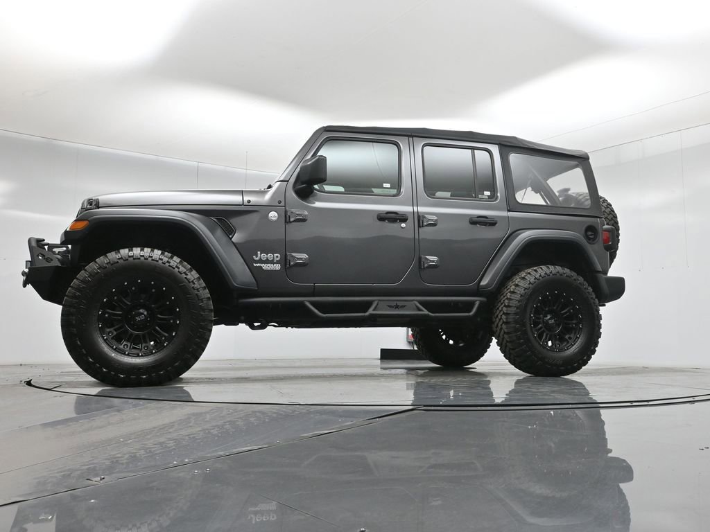 Used 2018 Jeep Wrangler Unlimited Sport image 47