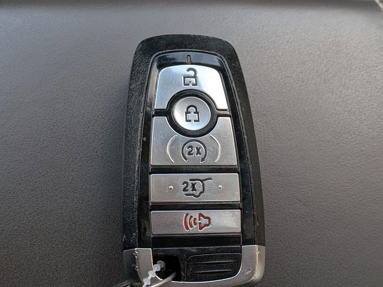 Certified 2023 Ford Explorer Platinum w/ Technology Package image 34