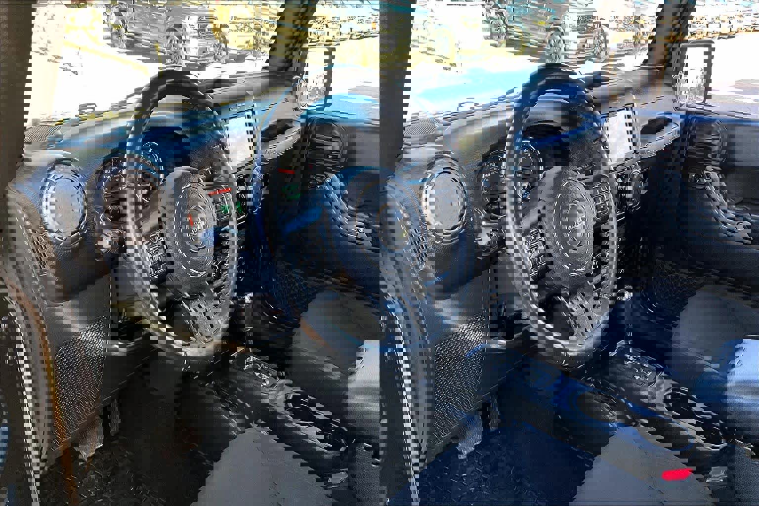 Used 2018 Jeep Wrangler Unlimited Sport S image 17