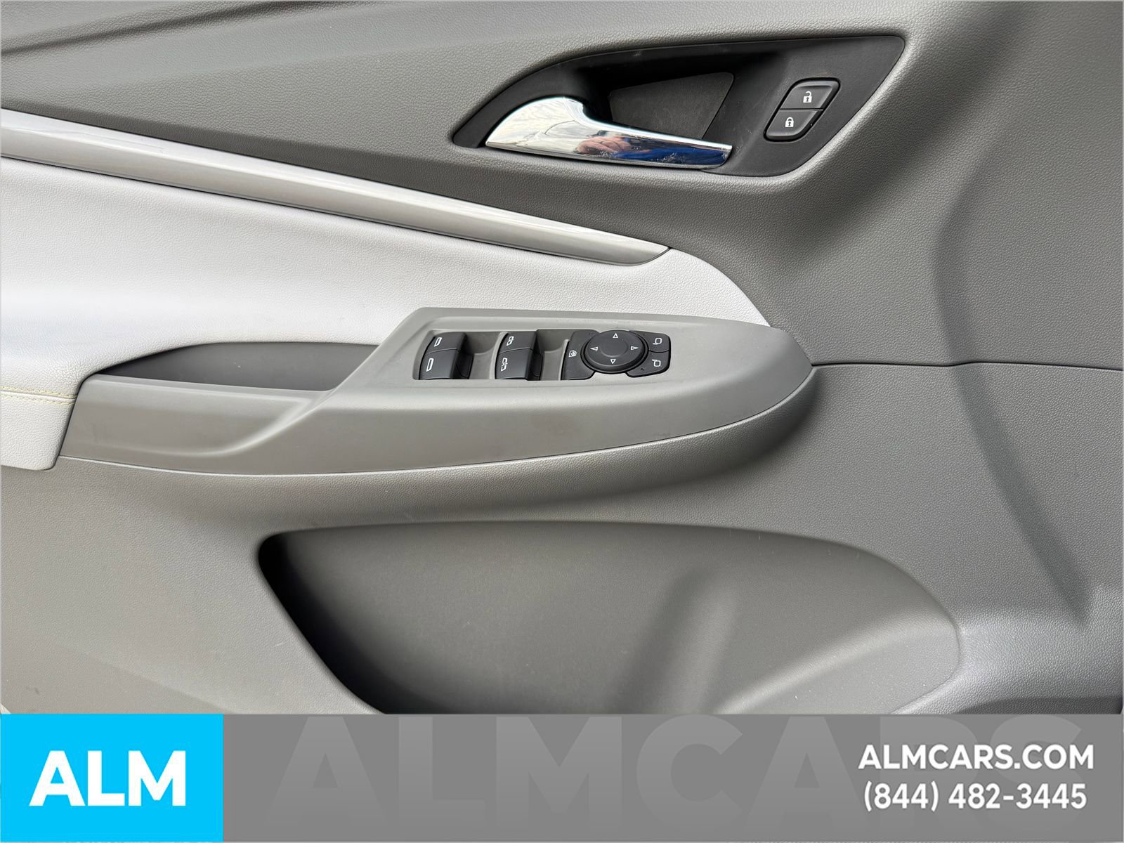 Used 2022 Chevrolet Bolt EUV Premier w/ Launch Edition image 29