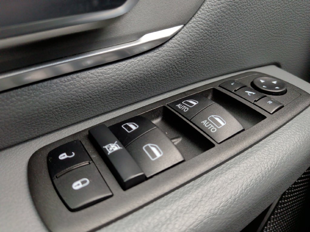 Used 2022 RAM 1500 Big Horn AWD/4WD image 31