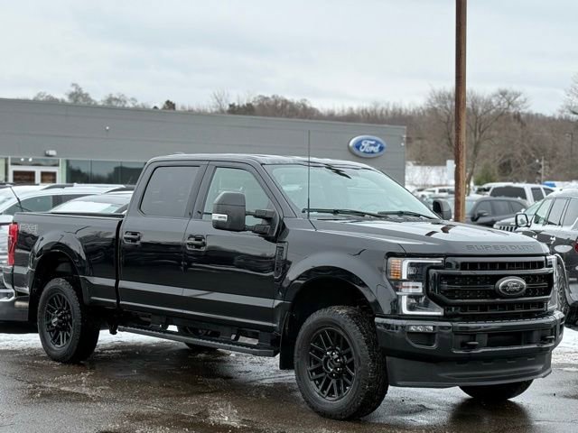 Certified 2022 Ford F350 Lariat w/ Black Appearance Package image 37