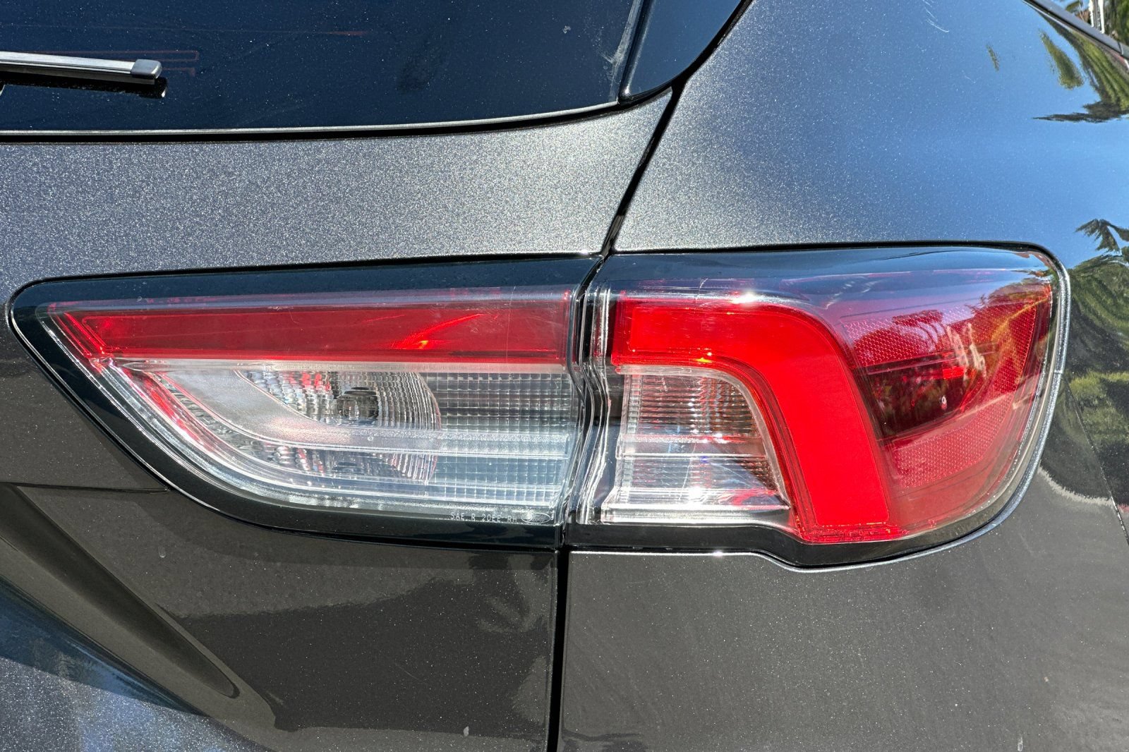 Certified 2020 Ford Escape SE AWD/4WD image 48