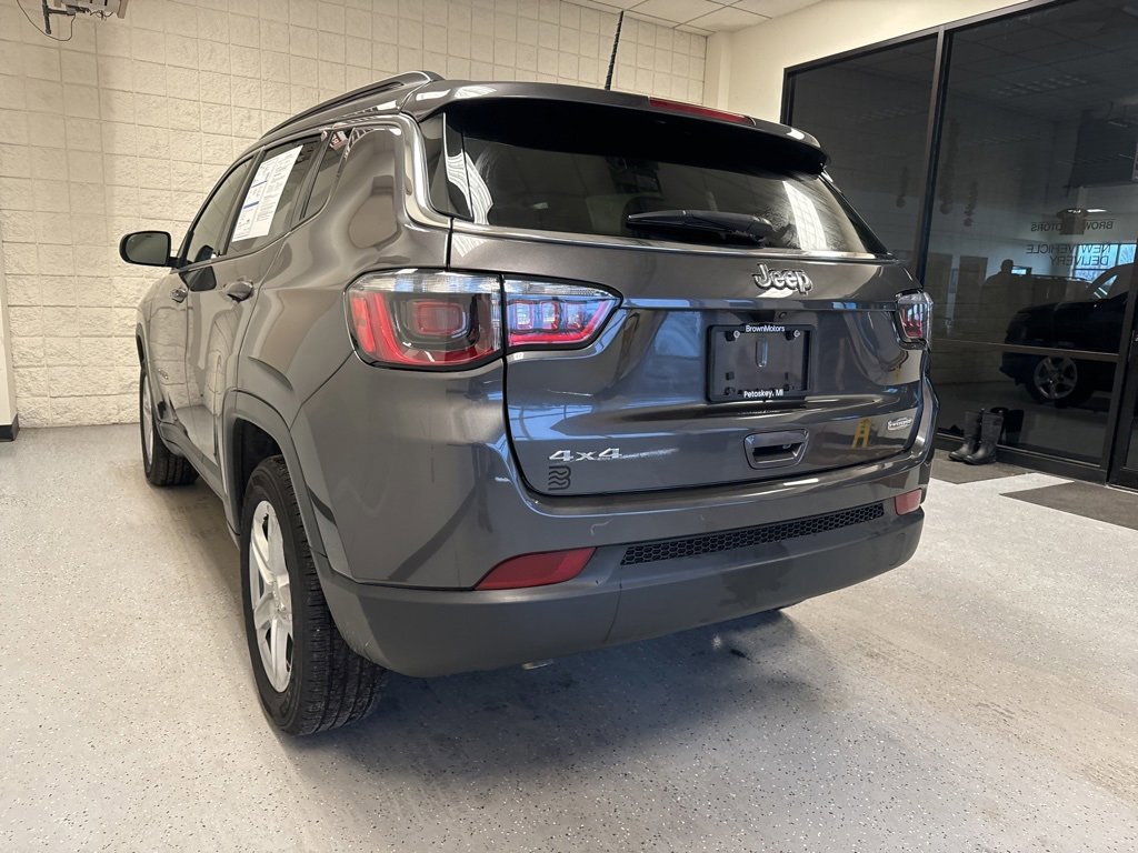 Used 2023 Jeep Compass Latitude w/ Convenience Group image 10