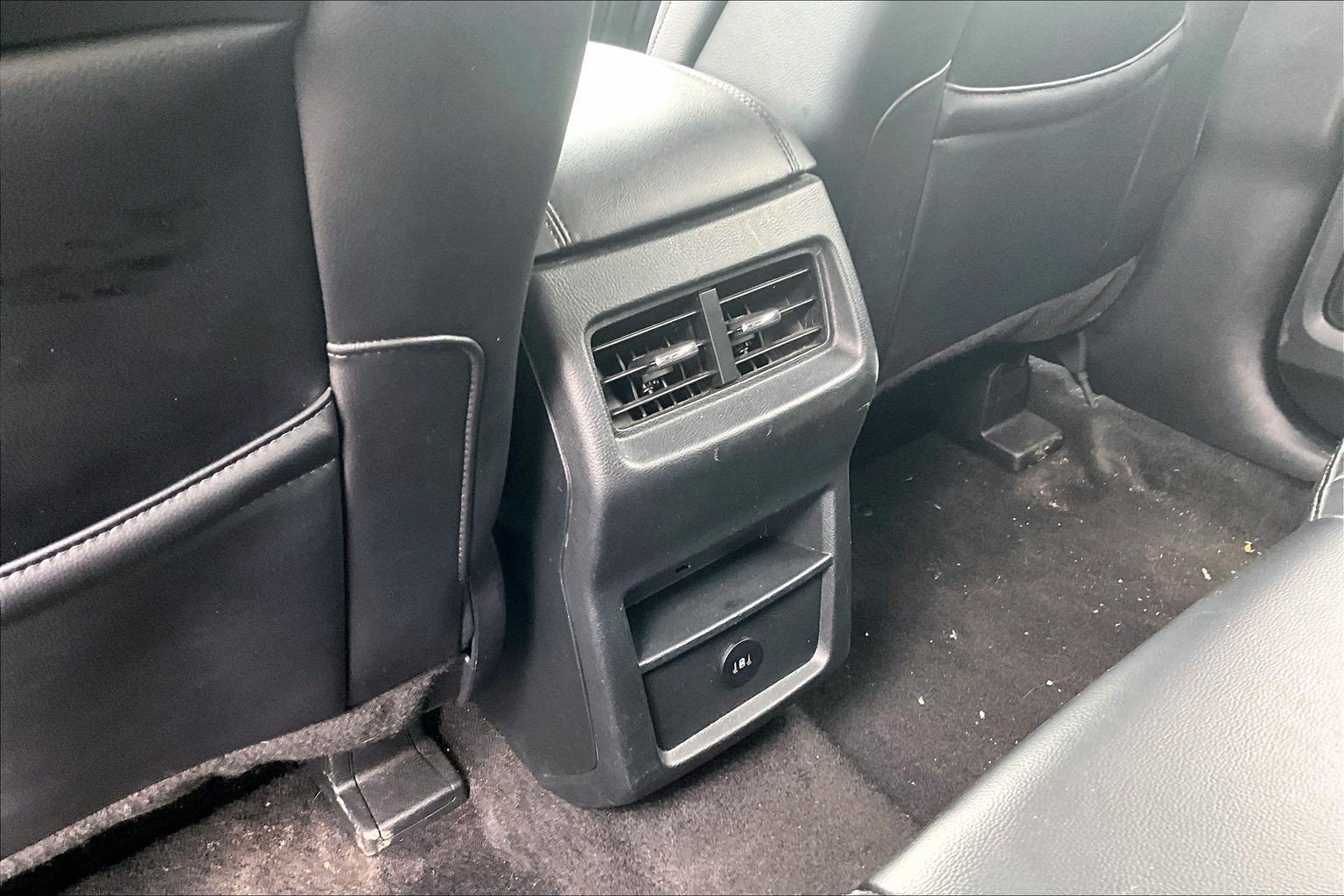 Certified 2024 Ford Edge SEL AWD/4WD image 33