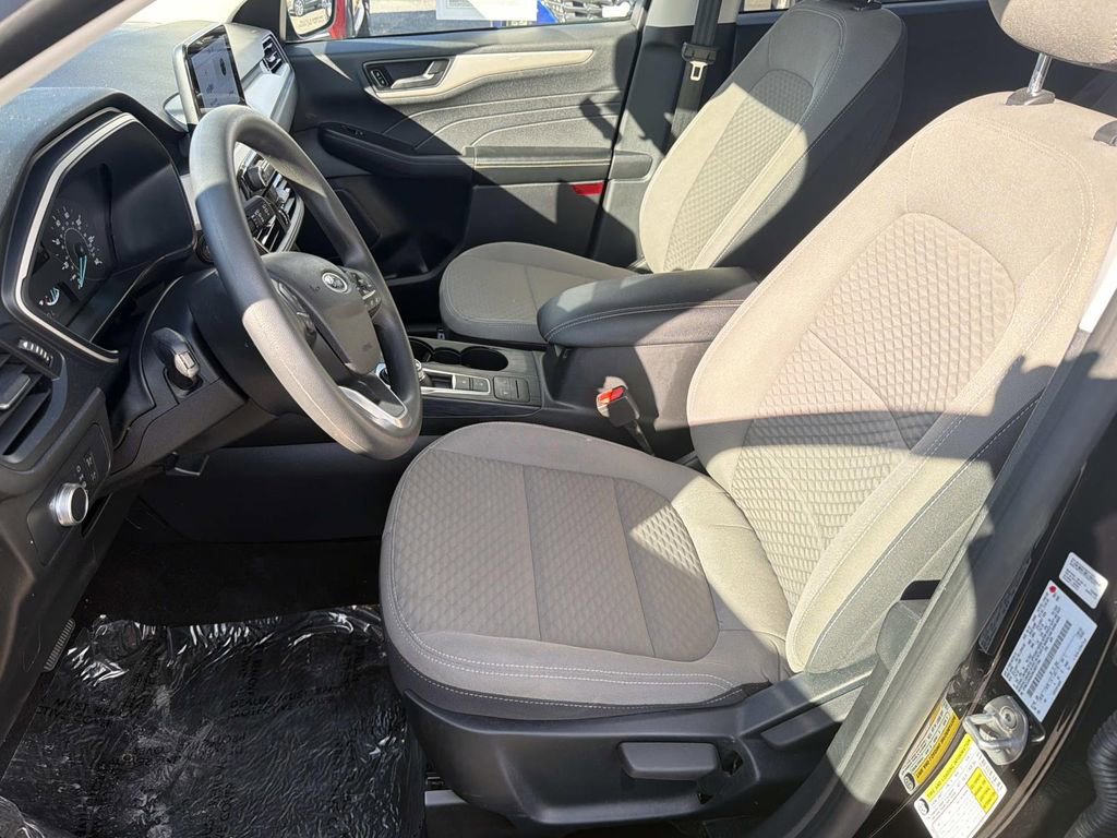 Certified 2022 Ford Escape SE image 20