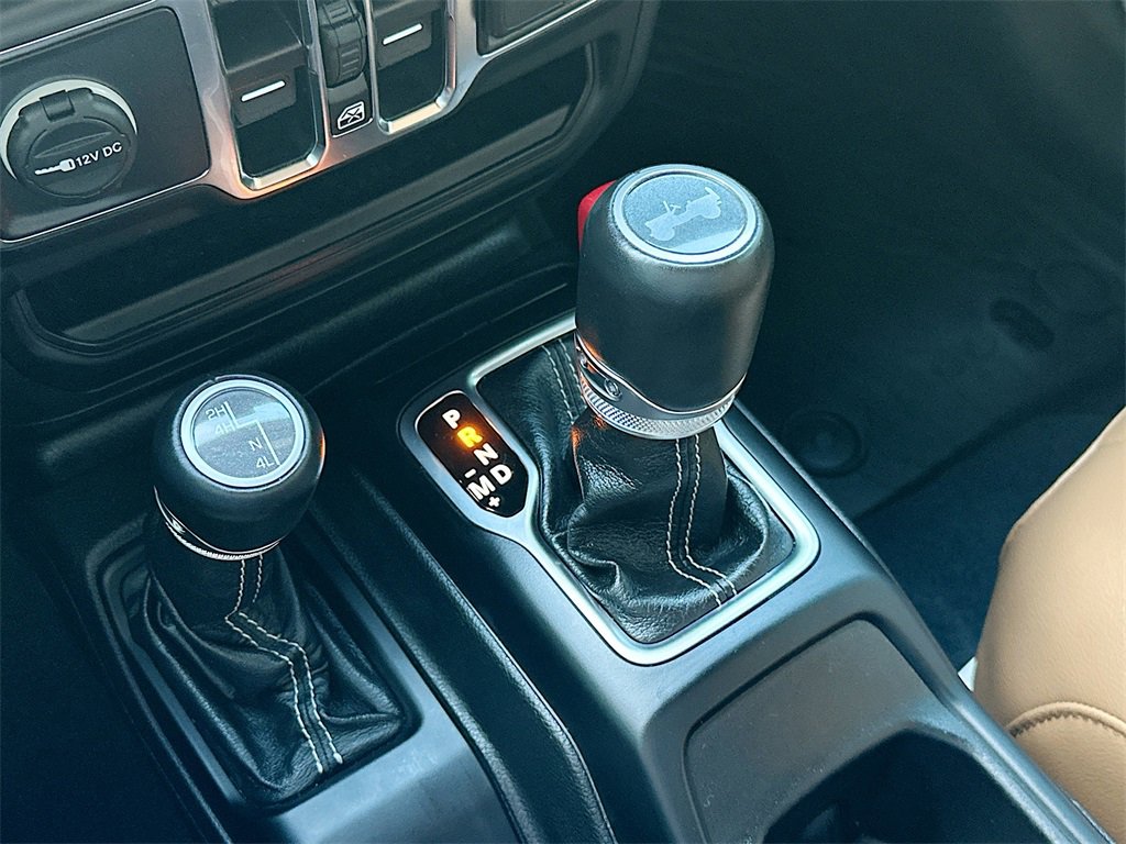 Used 2022 Jeep Wrangler Unlimited Sahara w/ LED Lighting Group image 22