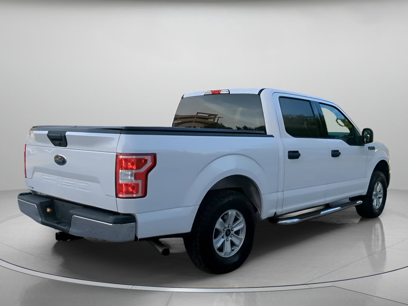 Certified 2018 Ford F150 XLT RWD image 28