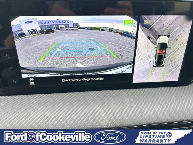 Used 2025 Nissan Kicks SR image 30