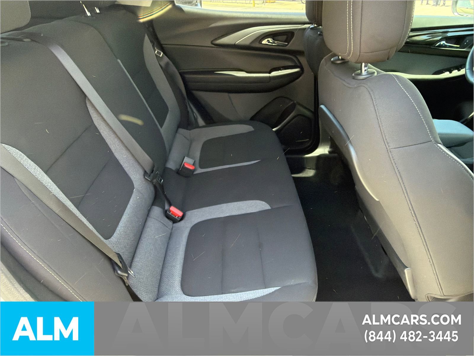 Used 2026 Chevrolet TrailBlazer LT w/ LT Cold Weather Package FWD image 17