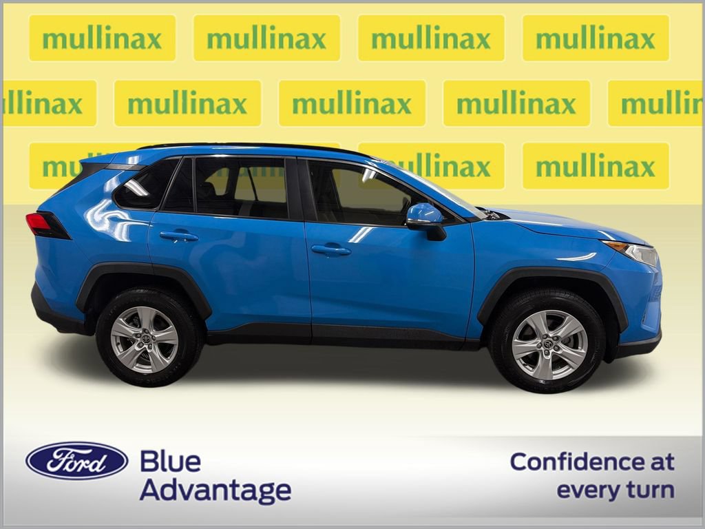 Used 2020 Toyota RAV4 XLE FWD video 2