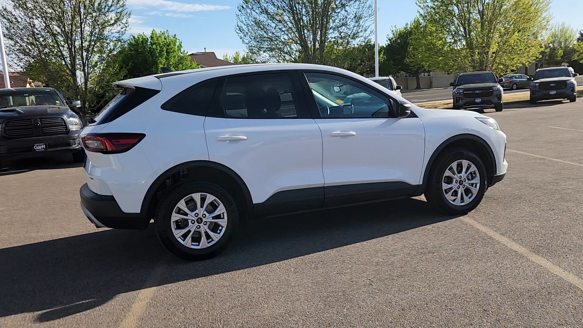 Certified 2025 Ford Escape Active AWD/4WD image 11