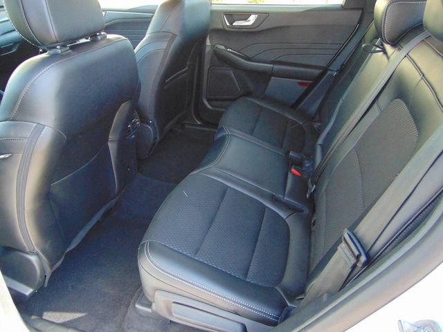 Certified 2026 Ford Escape SE FWD image 21