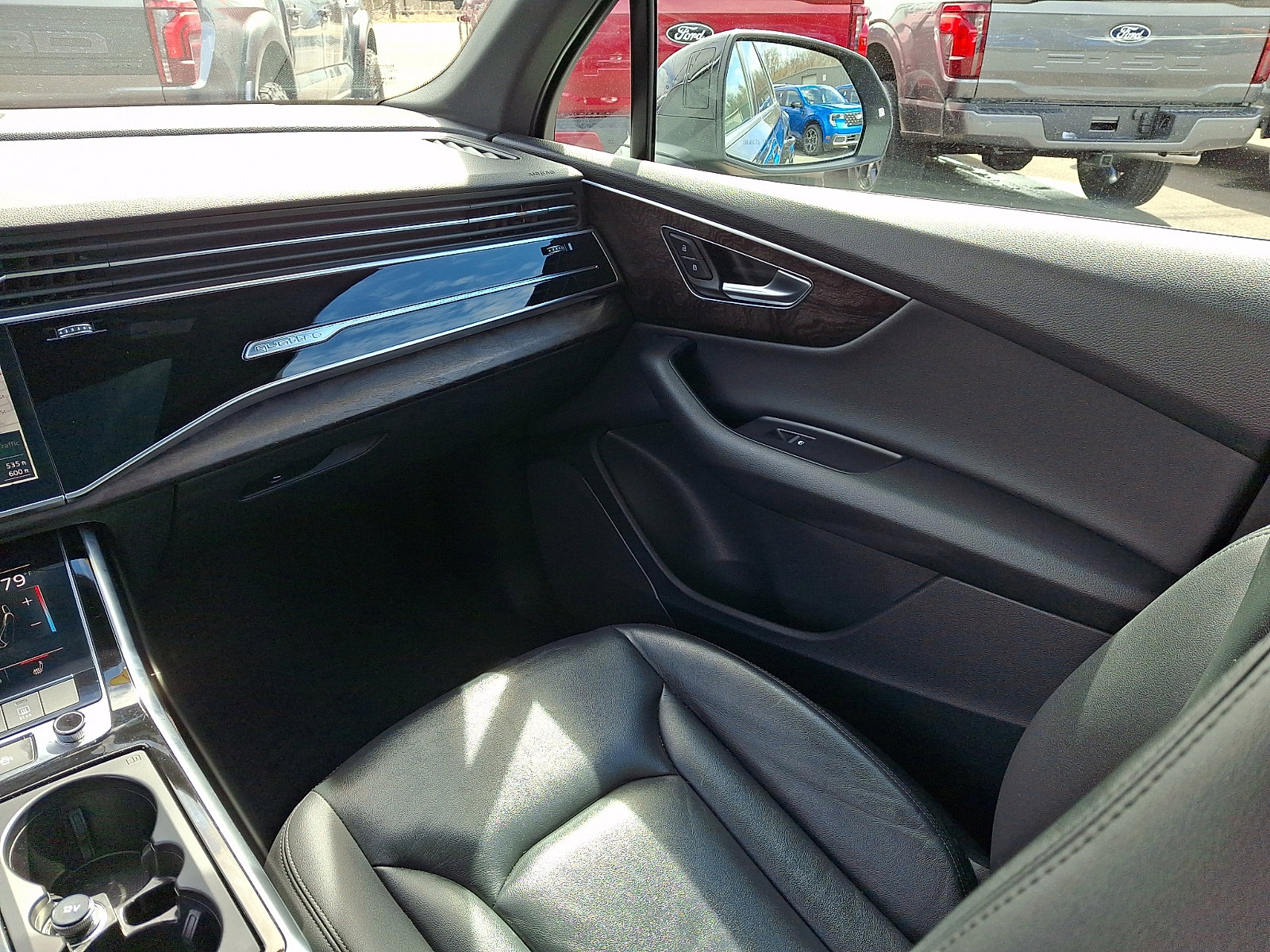 Used 2021 Audi Q7 2.0T Premium w/ Convenience Package image 16