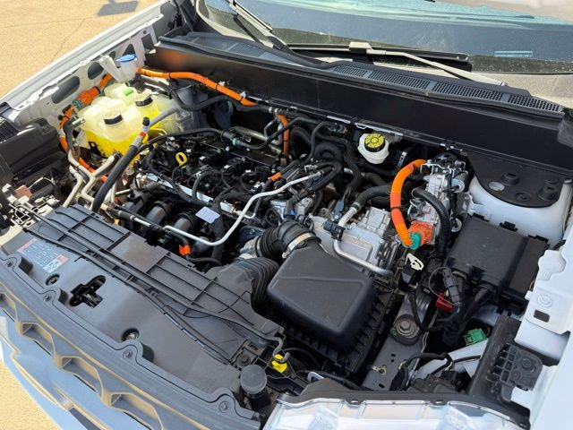 Certified 2022 Ford Maverick XLT image 38