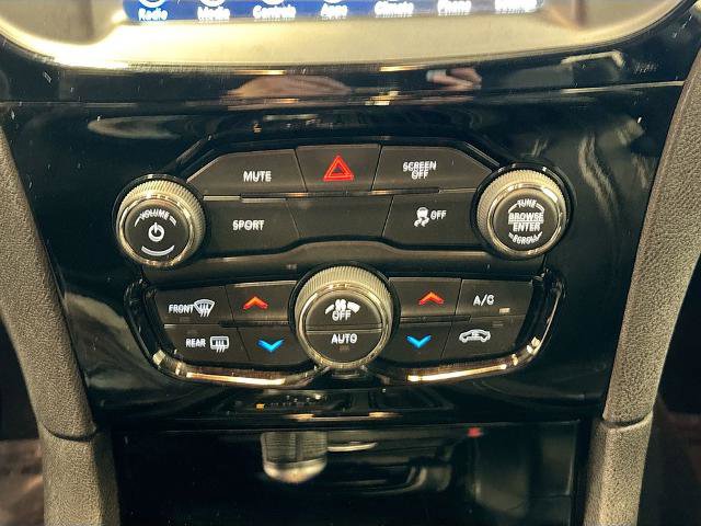 Used 2019 Chrysler 300 S image 13