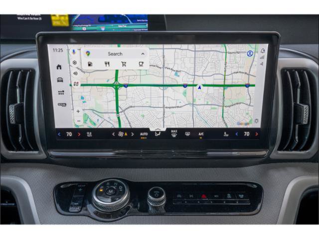 Certified 2025 Ford Expedition Active AWD/4WD image 18