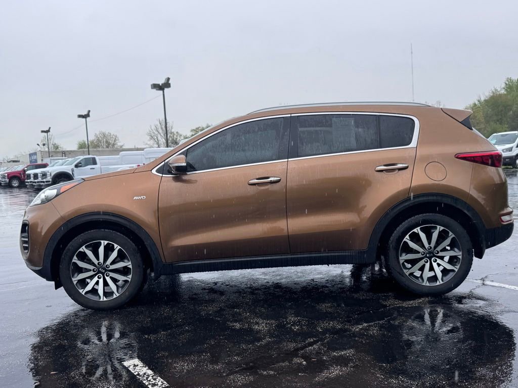 Used 2017 Kia Sportage EX w/ EX Premium Package AWD/4WD image 5
